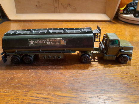 Matchbox super kings K 16 / K115 army tankwagen - 4