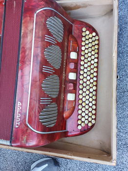 4 Accordeons te Koop, in 1 koop - 7