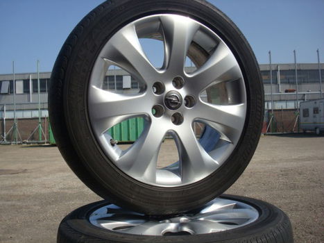 17 Inch Originele OPEL OPC Velgen en Banden Steek5x105 - 7