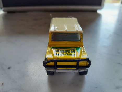 Matchbox landrover ninety - 2