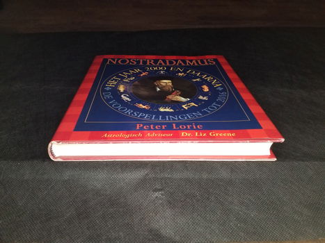 Nostradamus Het jaar 2000 en daarna De voorspellingen tot 2016 - 3