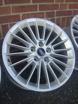 17’’Inch Origineel Audi A3 S-Line Velgen Steek 5x112 - 1