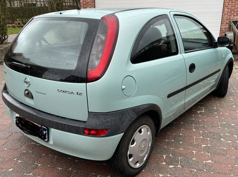 Opel corsa, 1200cc, benzine, 2002, 80000km, lime green, 1 ste eigenaar, euro 4 - 4