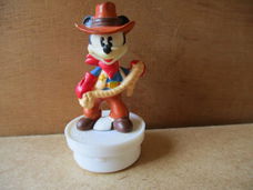 adv9744 mickey op dekseltje 4