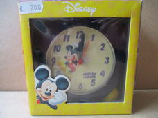adv9783 mickey wekker 6
