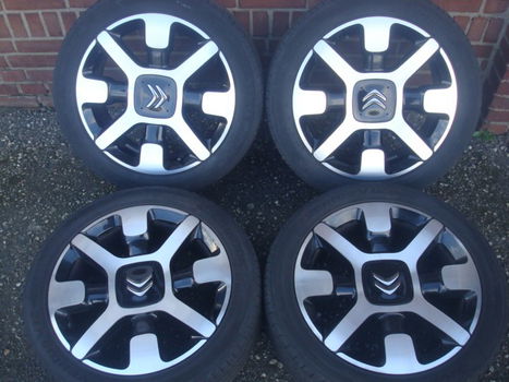 17 inch Originele Bicolor Citroën C3/C4 Cactus Velgen 4x108 - 5