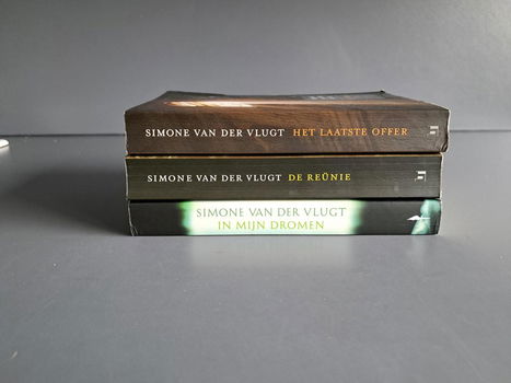 De reünie – Simone van der Vlugt. - 2