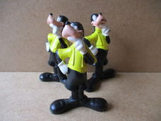 adv9816 goofy poppetje 9
