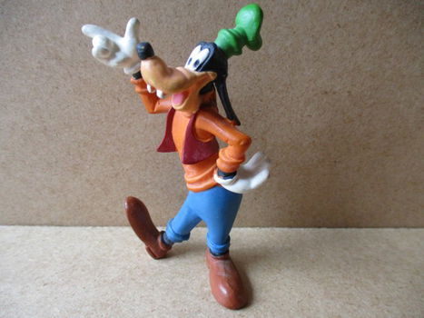 adv9817 goofy poppetje 10 - 0
