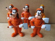 adv9820 goofy poppetje 13