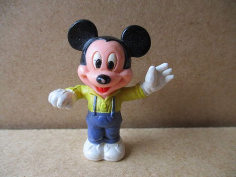 adv9826 mickey mouse poppetje 4 - 0