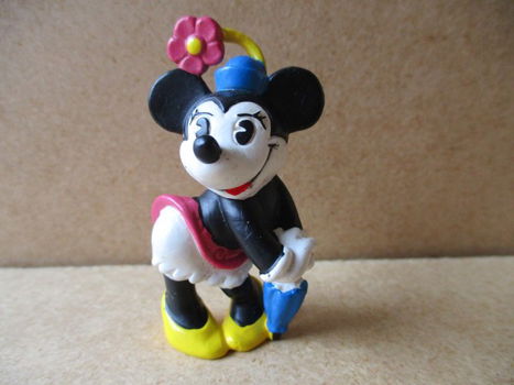 adv9852 minnie mouse poppetje 2 - 0