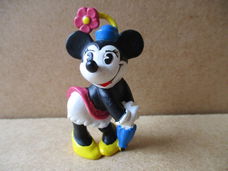 adv9852 minnie mouse poppetje 2