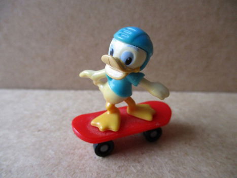 adv9886 kwik , kwek of kwak poppetje 9 - 0