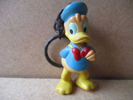 adv9916 donald duck sleutelhanger 1 - 0