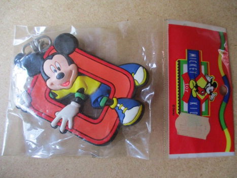 adv9925 mickey mouse sleutelhanger 4 - 0