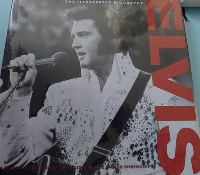 Elvis The Illustrated Biography - 0