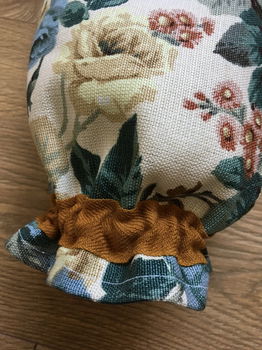 plastic zakken houder in retro stof rozen & bloemen dessin - 5