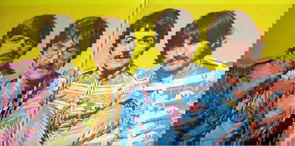 ELPEE - The Beatles - Sgt. Pepper's Lonely Hearts Club Band - 2