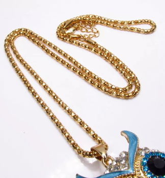 Geweldige ketting van Betsey Johnson - 4