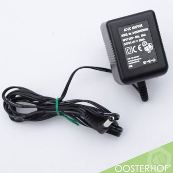 AC-DC 4.5V 300mA Adapter 5.5 mm Ø plug - 0