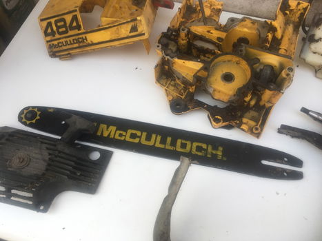 kettingzaag/motorzaag mccullogh pm 484 in onderdelen redelijk compleet en de onderdelen zien er g - 7