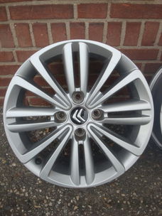16 Inch Origineel Citroen Velgen Zonder banden Steek 4x108