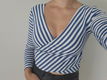 Leuk blauw met wit shirtje te koop - 0 - Thumbnail