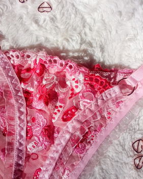 Gedragen roze stringetje te koop - 0