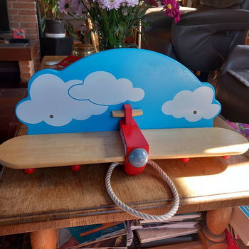 kinderkapstok, vliegtuig - hout - z.g.a.n. - 0