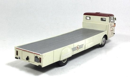 Schaalmodel van de Jensen JLC Commercial Leightweight Freighter (1955) - 4