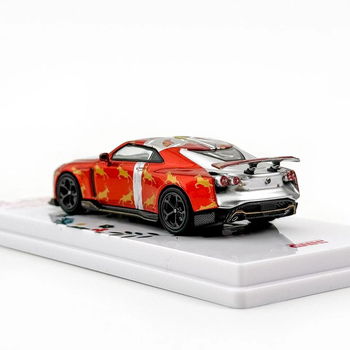 Nissan GT-R50 X'MAS SPECIAL 2024 1:64 Inno 118 - 1