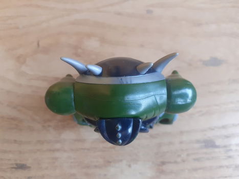 Ben 10 humungousaur figuur - 5