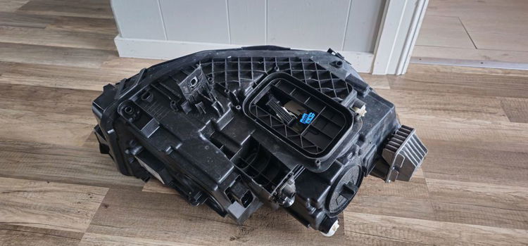 Mercedes W247 Lamp Voor Links A2479064105kz - 2