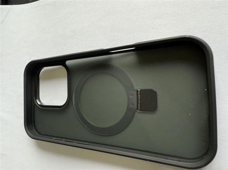 Magsafe iPhone 16 pro - 0
