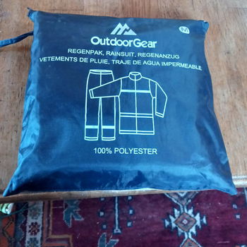 regenpak - Outdoor Gear,maat M - 2 x aanwezig - 0