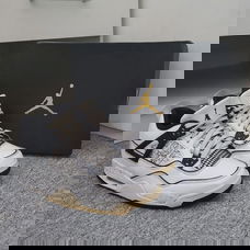 Jordan 4 RETRO GS DIY