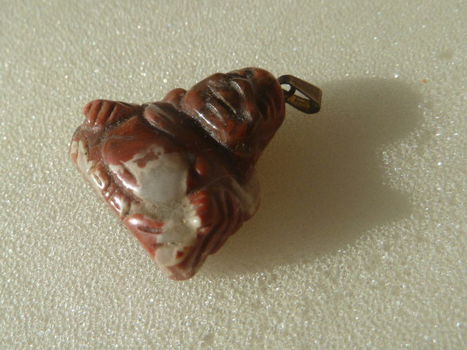 Hanger buddha / Boedha van bonte jaspis - 0