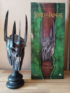 Sideshow WETA LotR Helm of Sauron Scaled Replica / Lord of the Rings