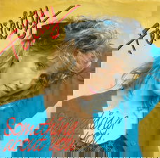 Felicity – Something About You (1986)