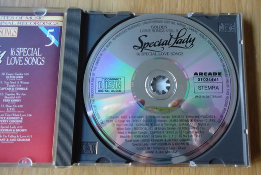De originele verzamel-CD Golden Love Songs 5: Special Lady. - 2