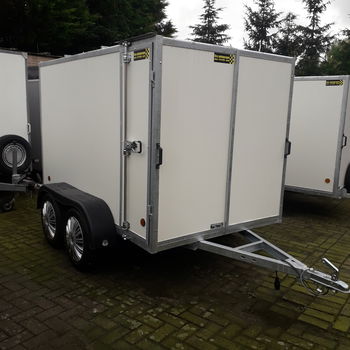 gesloten aanhangwagen 2 as - 0