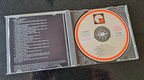 Te koop de originele CD The Hits van ABBA. - 2 - Thumbnail