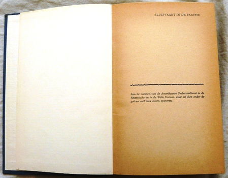 Boek, Sluipvaart in de Pacific, Edward L. Beach, Nieuwe Wieken N.V., 1960s. - 2