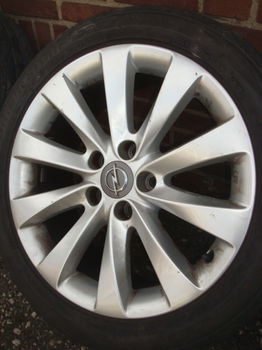 17 Inch Originele Opel OPC Velgen Astra J Steek 5x110 - 1