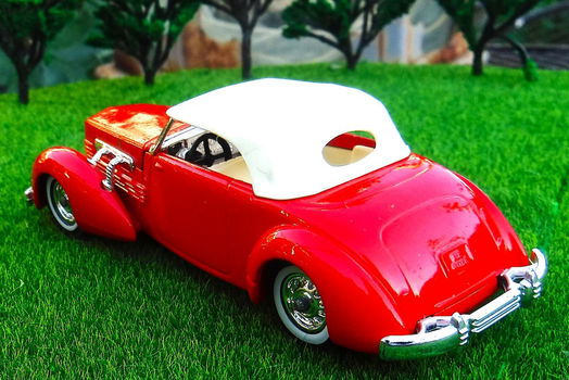 Matchbox concord covertible supercharged sedan - 5