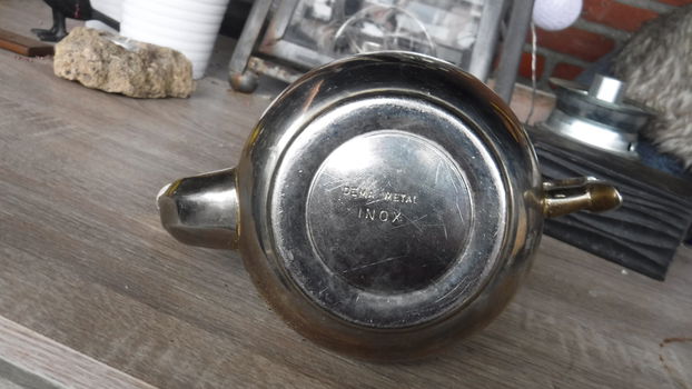 Handgeslagen vintage Afrikaanse theepot W - 7