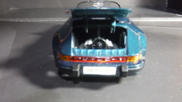 Mooie porsche 911 schaalmodel - 6