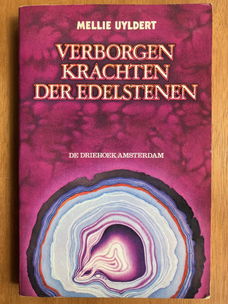 Verborgen krachten der edelstenen - Mellie Uyldert