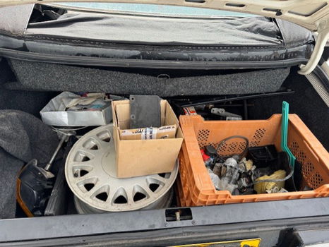 Saab 900 classic Turbo cabriolet handgeschakelde 5bak REDBOX 175PK met nieuw dak erbij - 7